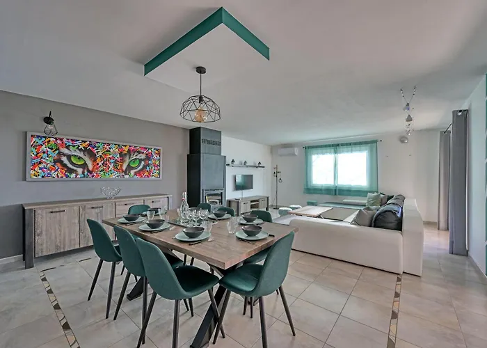 بيت للعطل Barbouillet - Maison Avec Piscines Partagees