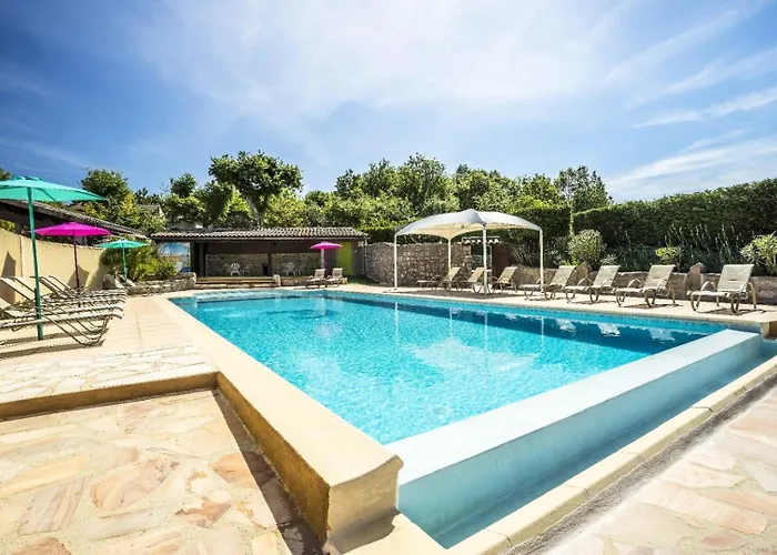 Barbouillet - Maison Avec Piscines Partagees بيت للعطل *
